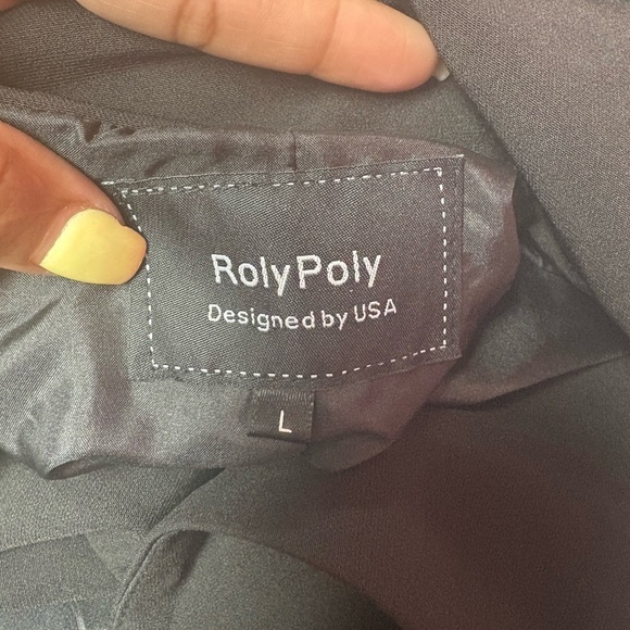 Sleek Black Blazer Jacket for Versatile Style - Picture 5 of 6